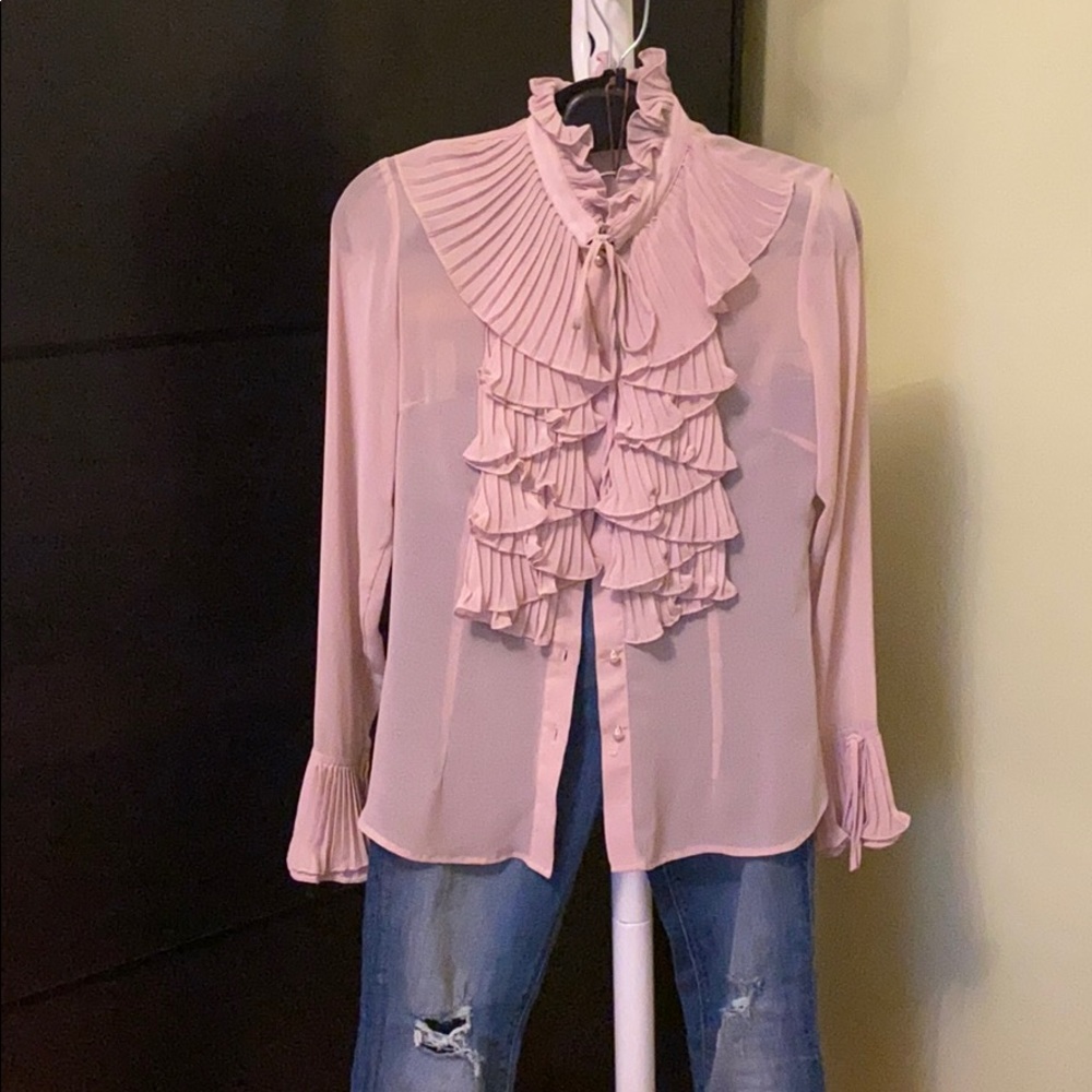 Cute statement top long sleeve